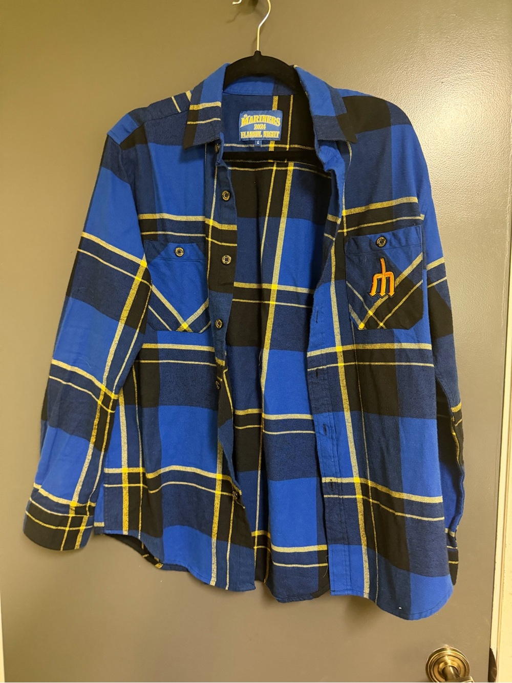 Seattle Mariners Flannel Night 2024